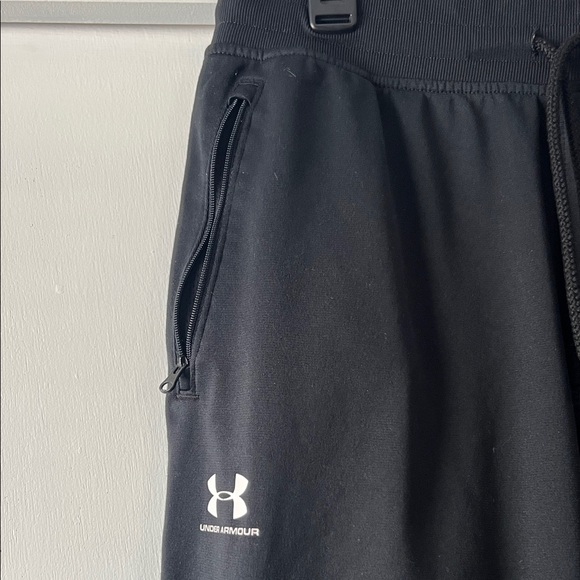 Under Armour Black Athletic Joggers - Picture 3 of 5
